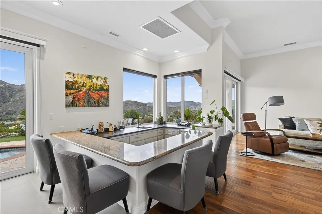 37939 Sky High Drive, Murrieta, California 92562 home-pic-21